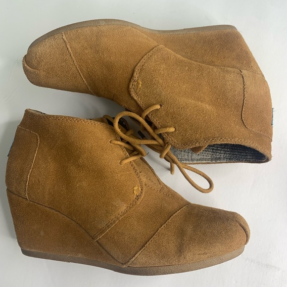 Toms Women’s Brown Rust Dessert Wedge Suede Ankle Booties Size 7 - Picture 13 of 16